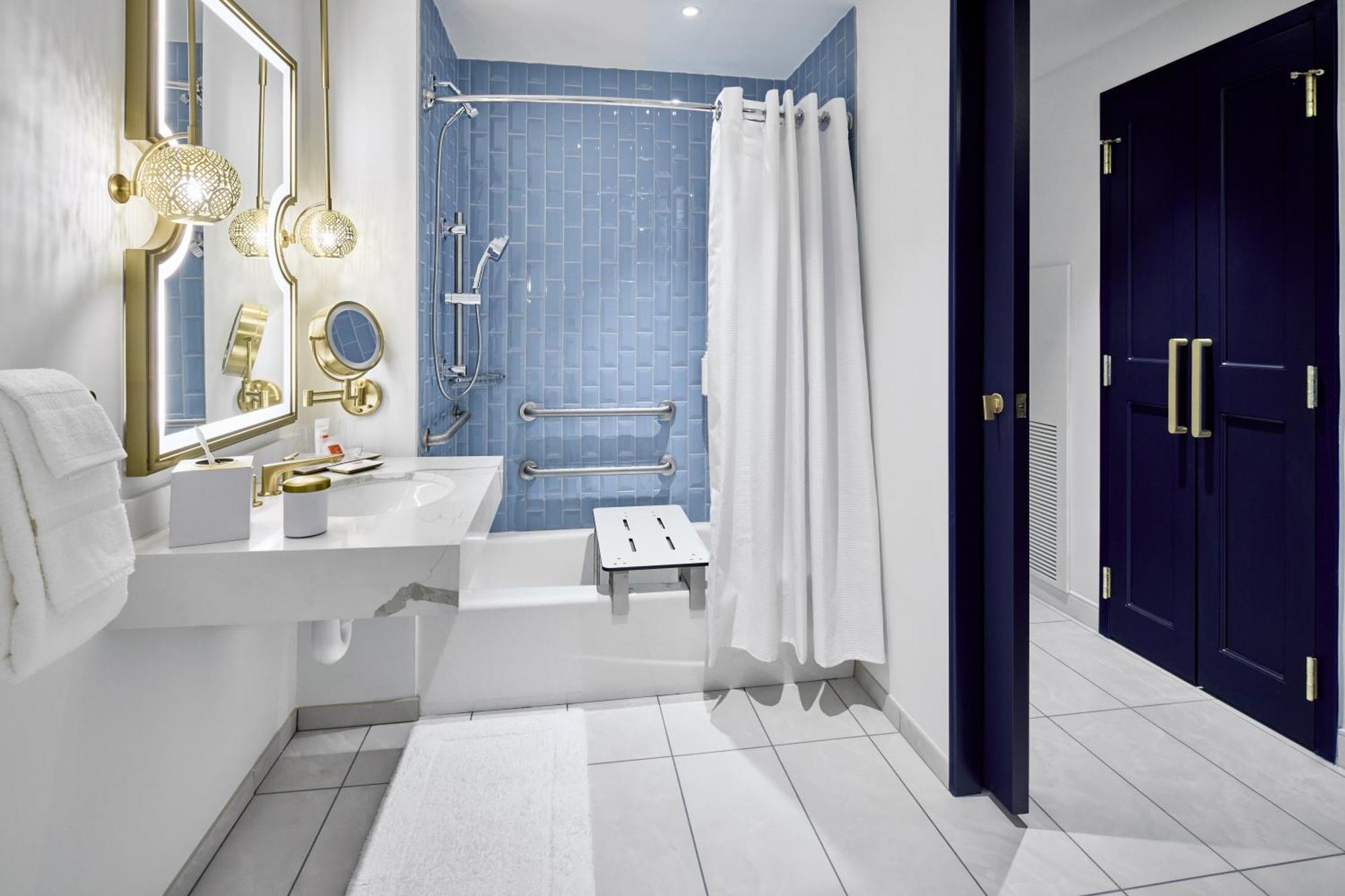 Universal'S Helios Grand Hotel, A Loews Hotel Williamsburg Exterior foto